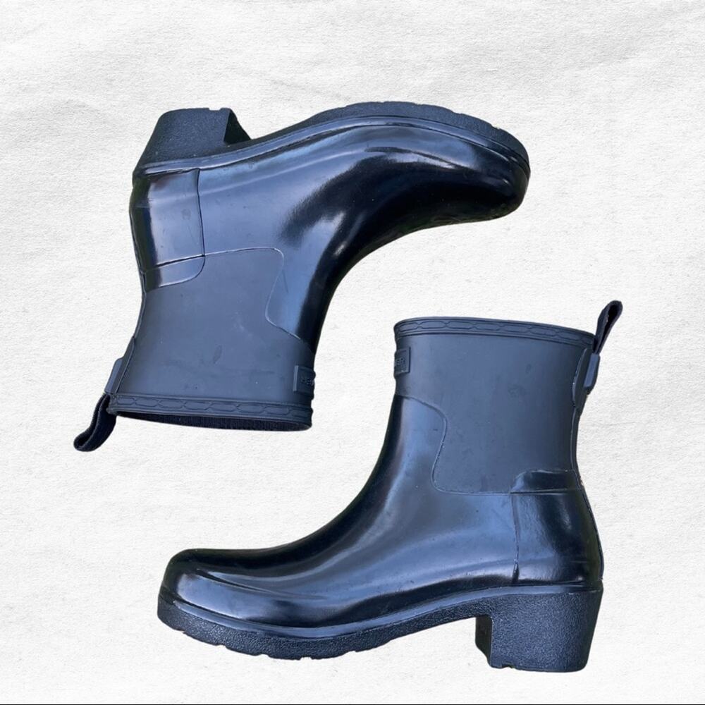 Hunter Low Heel Ankle Biker Boots